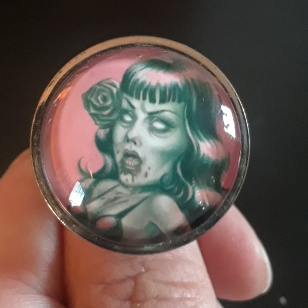 Zombie Pinup Girl Ring